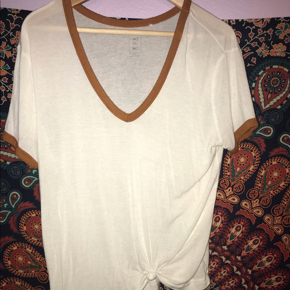 🎊VINTAGE V-NECK TEE!!❤️